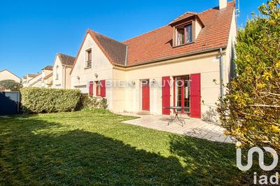 Maison - 145 m² - 6 pièces