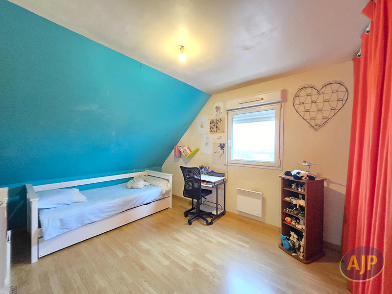 Maison - 108 m² - 6 pièces