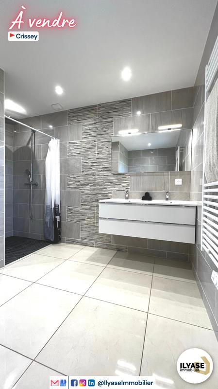 Maison - 134 m² - 6 pièces