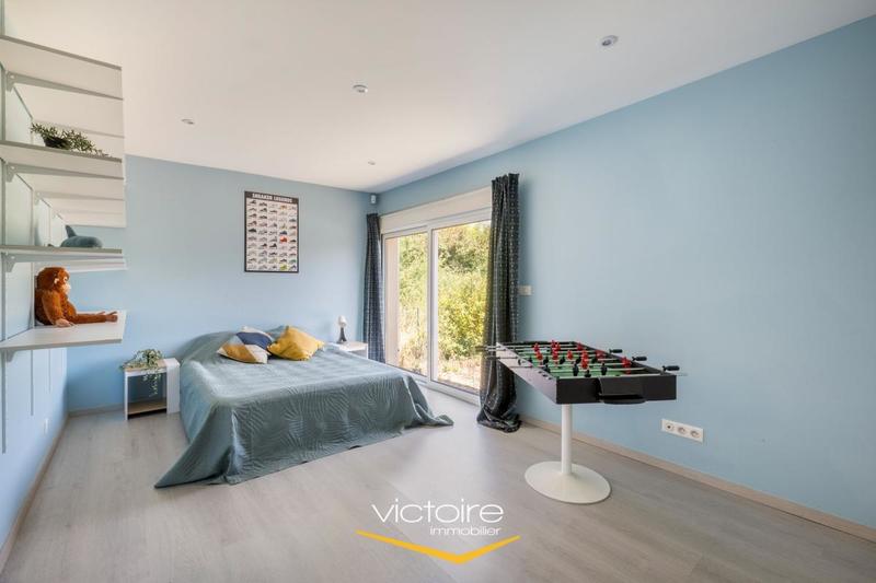 Maison - 191 m² - 6 pièces