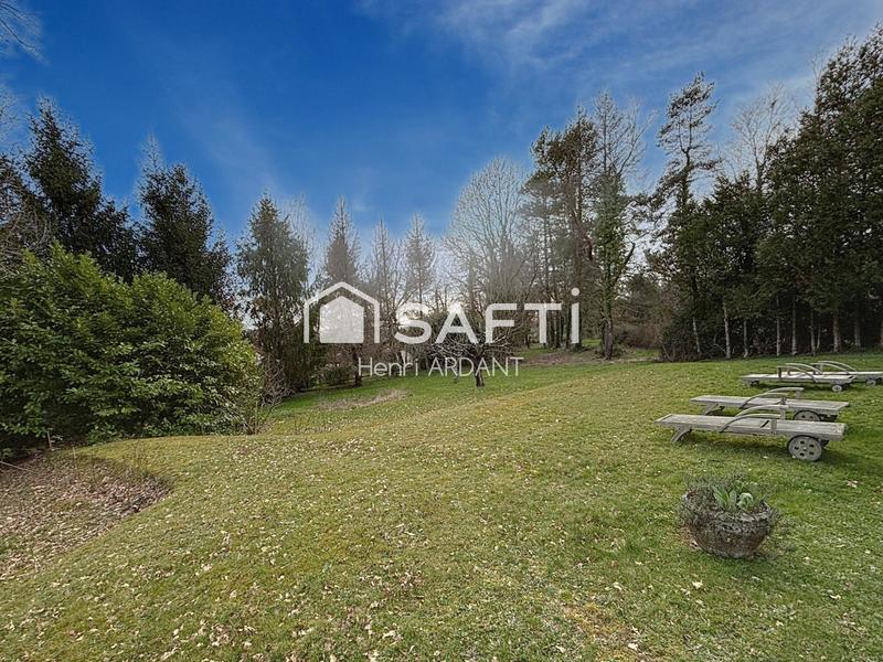 Maison - 400 m² - 9 pièces