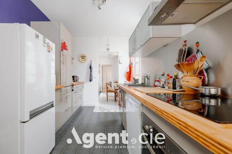 Appartement - 83 m² - 3 pièces