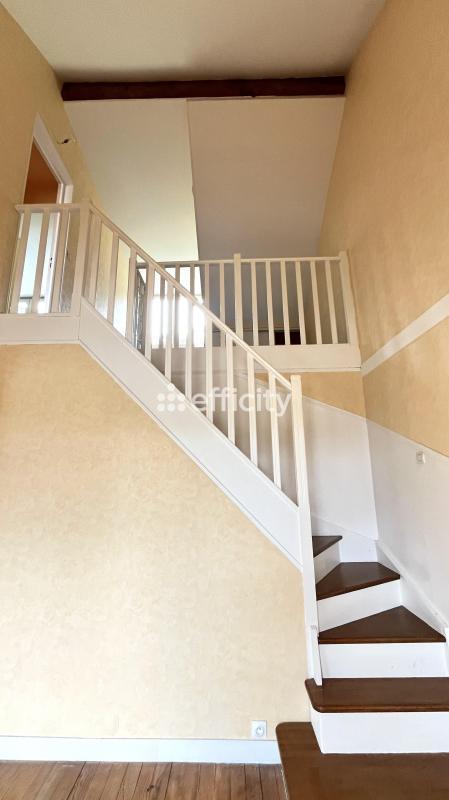 Maison - 141 m² - 6 pièces