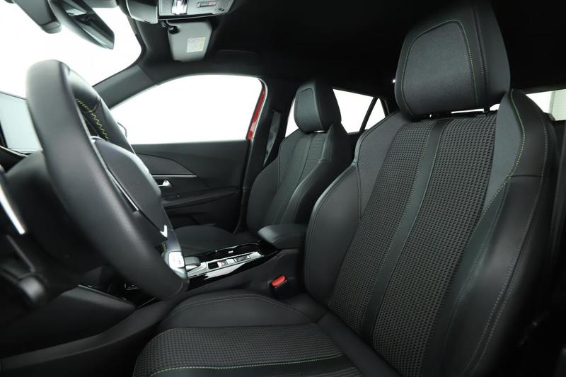 Peugeot 2008 1.2 PureTech Gt Eat8 131 ch