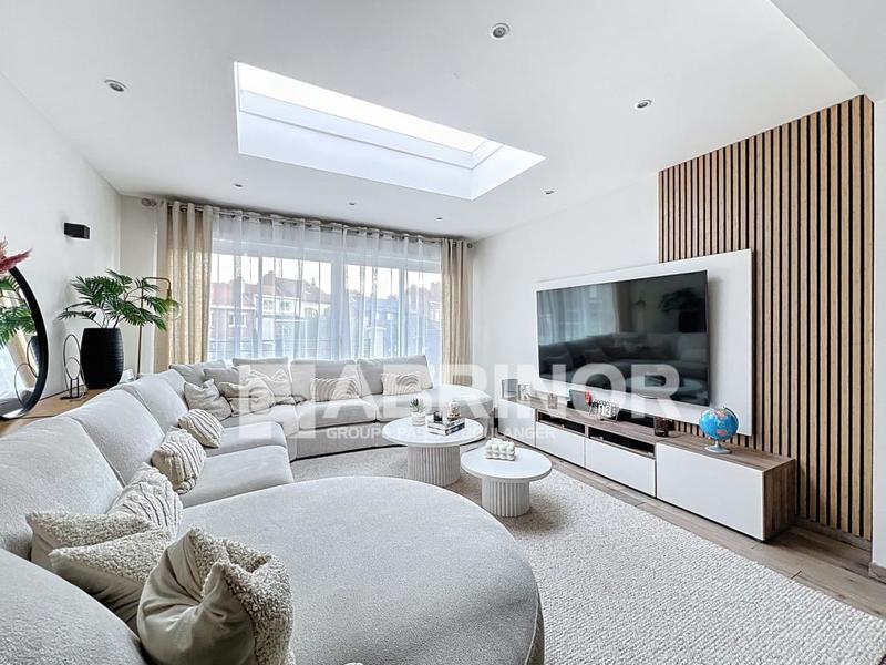 Maison - 122 m² - 5 pièces