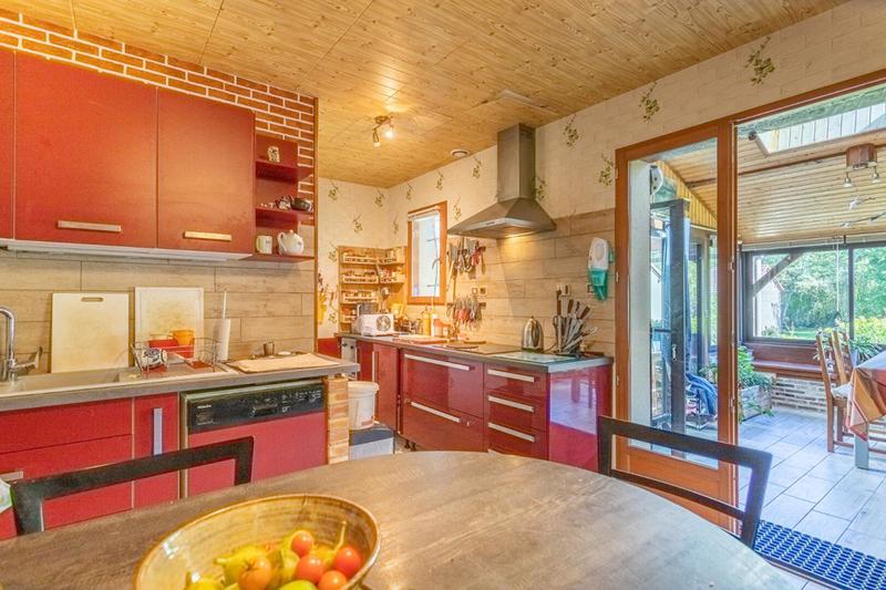 Maison - 200 m² - 8 pièces