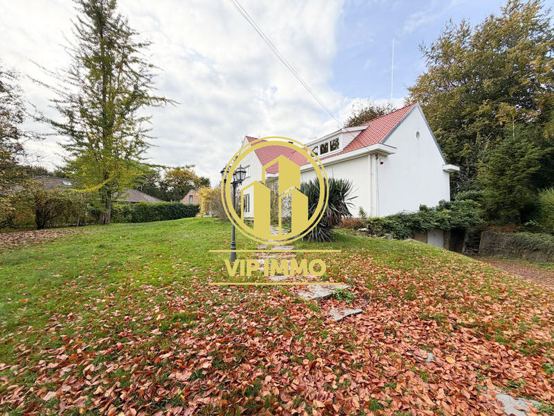 Maison - 188 m² - 7 pièces