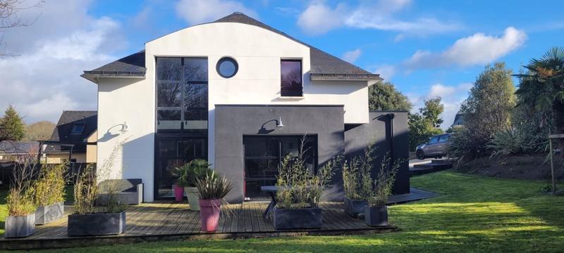 Maison - 134 m² - 6 pièces