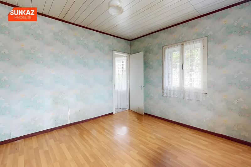 Maison - 122 m² - 4 pièces