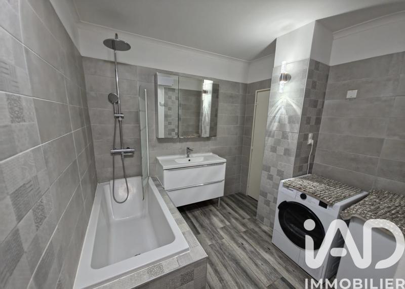 Maison de ville - 92 m² - 4 pièces