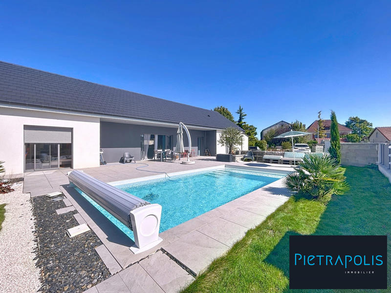 Maison contemporaine - 146 m² - 5 pièces