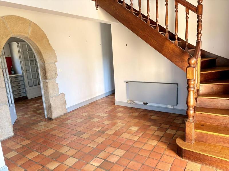 Maison - 127 m² - 8 pièces