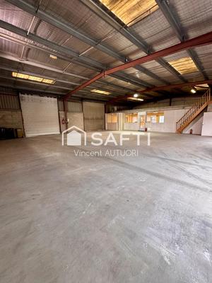 Local commercial - 450 m² - 2 pièces