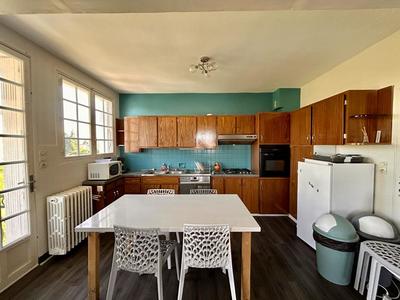 Maison - 145 m² - 6 pièces