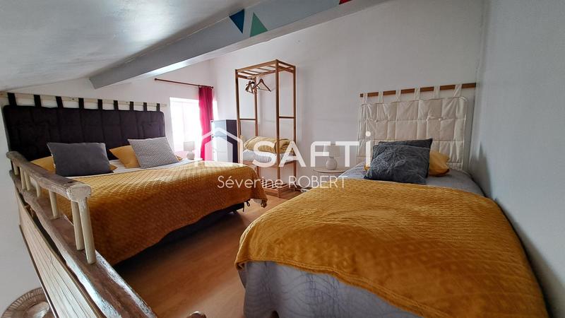 Maison - 140 m² - 5 pièces