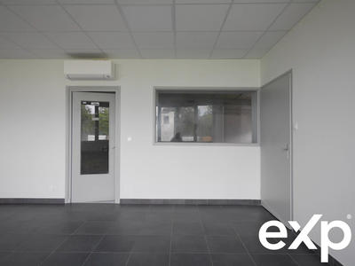 Local d'activités - 490 m² - 3 pièces