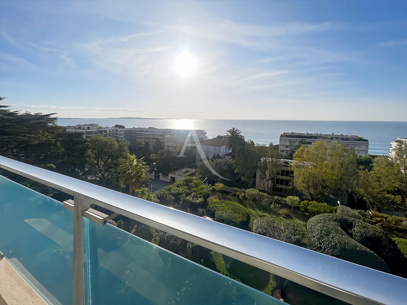 Appartement - 95 m² - 3 pièces