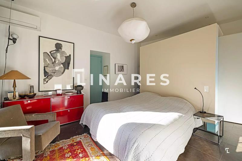 Villa - 195 m² - 6 pièces