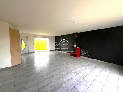 Maison - 115 m² - 4 pièces