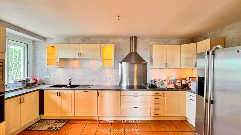 Maison de campagne - 320 m² - 7 pièces