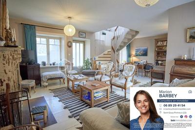 Maison en pierre - 180 m² - 11 pièces