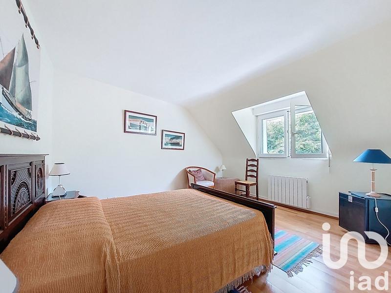 Maison - 166 m² - 10 pièces