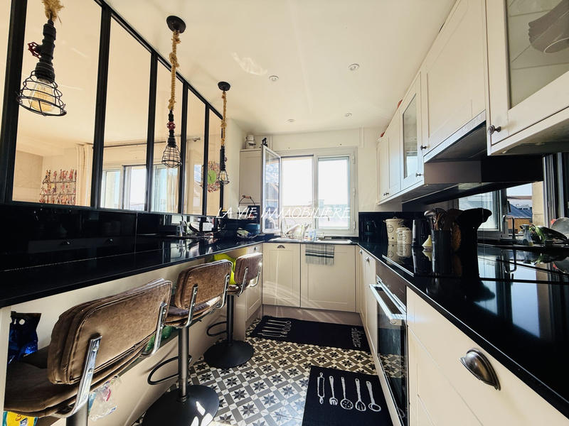 Appartement - 61 m² - 3 pièces