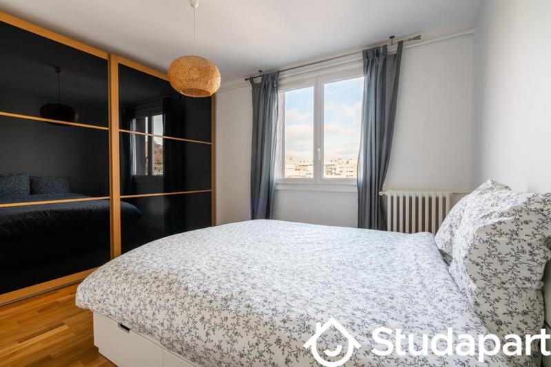 Chambre - 31 m² - 1 pièce