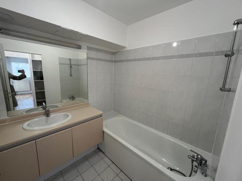 Appartement - 96 m² - 4 pièces