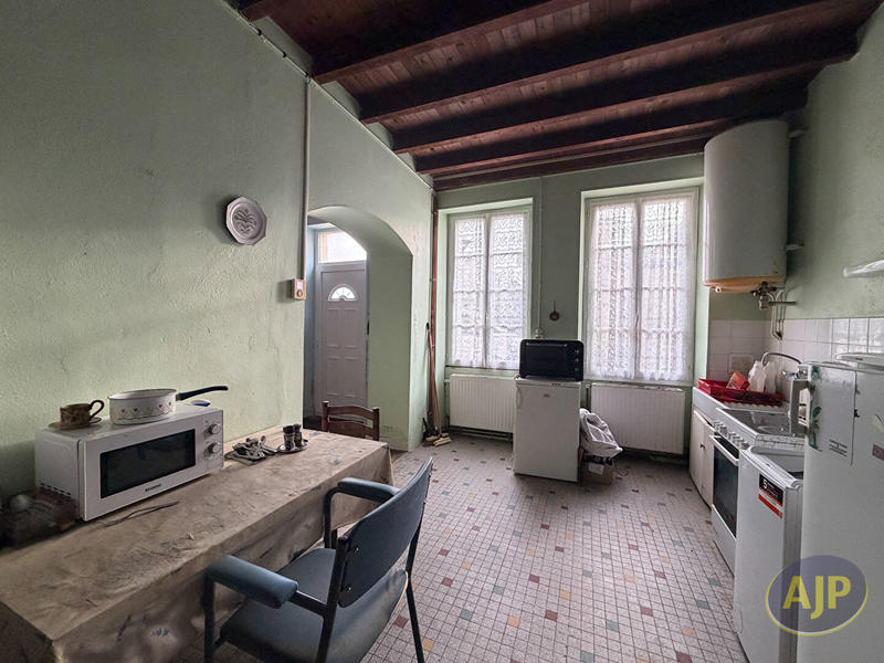 Maison - 140 m² - 5 pièces