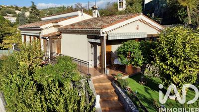 Maison - 115 m² - 4 pièces