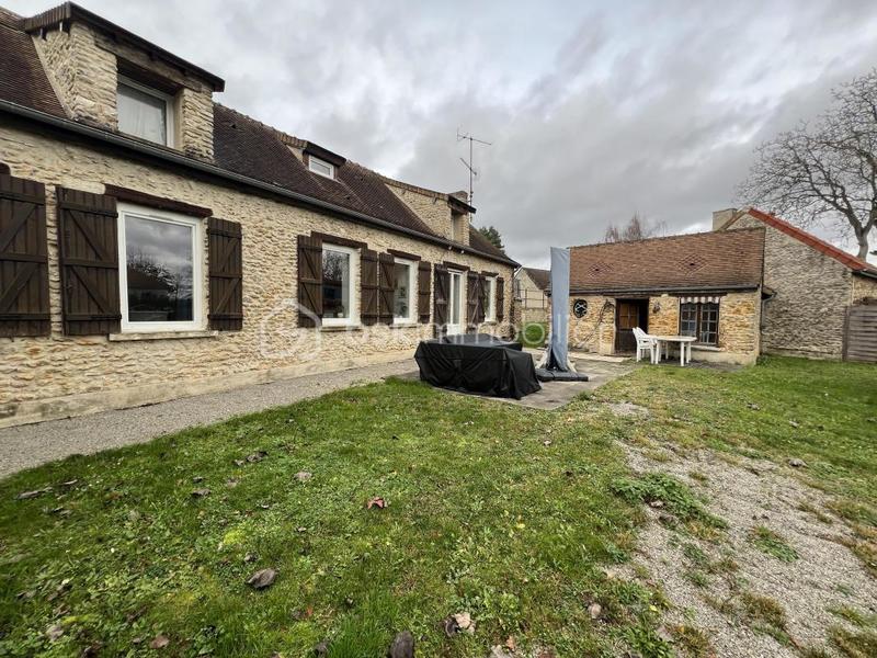 Maison ancienne - 109 m² - 6 pièces