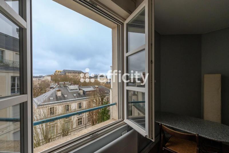 Appartement - 147 m² - 6 pièces