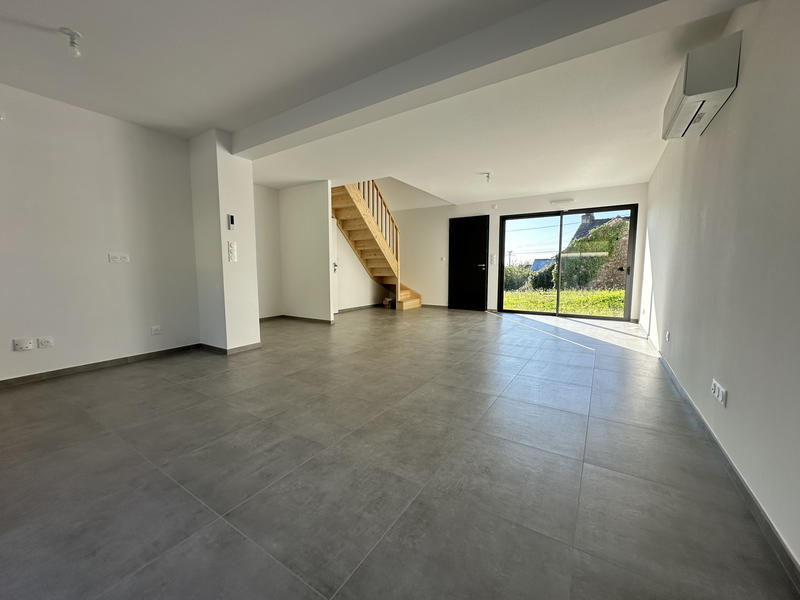 Maison - 85 m² - 5 pièces