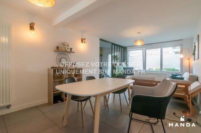 Chambre - 10 m² - 6 pièces