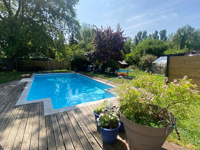 Maison - 208 m² - 8 pièces