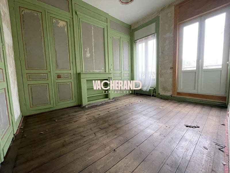 Maison - 140 m² - 7 pièces