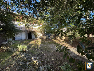 Maison traditionnelle - 132 m² - 3 pièces