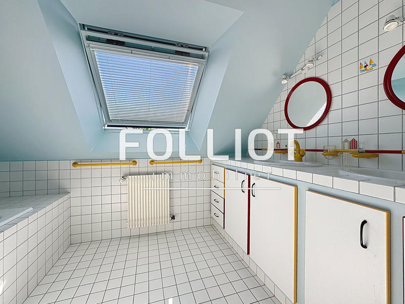 Maison - 125 m² - 6 pièces