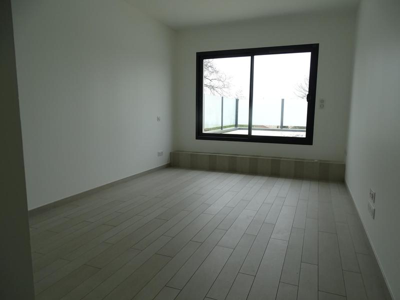 Maison - 153 m² - 5 pièces