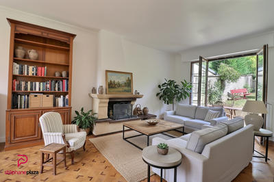 Maison - 163 m² - 7 pièces