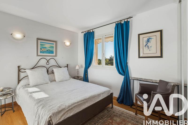 Maison de ville - 207 m² - 7 pièces