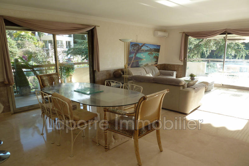 Appartement - 110 m² - 4 pièces