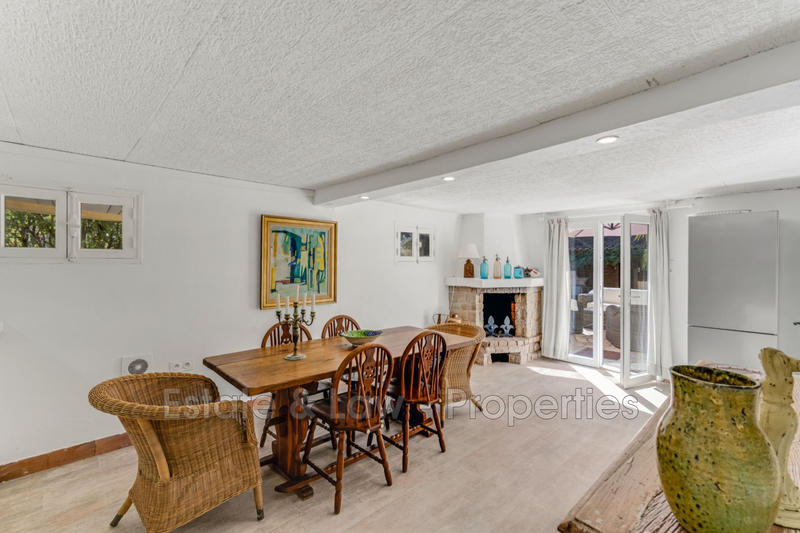 Maison - 177 m² - 5 pièces