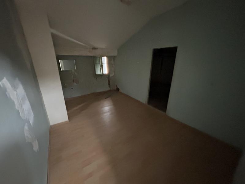 Maison traditionnelle - 150 m² - 9 pièces