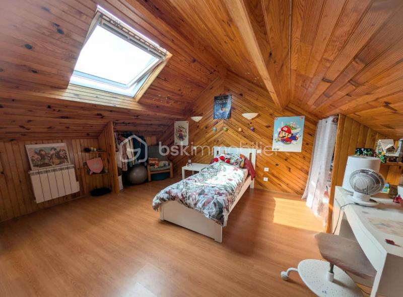 Maison - 150 m² - 7 pièces