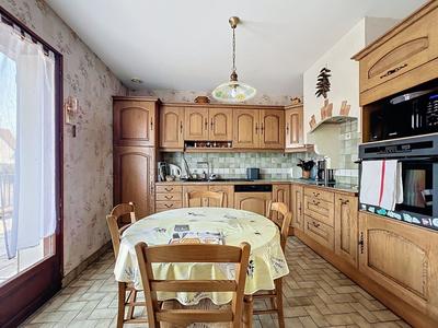 Maison - 87 m² - 4 pièces