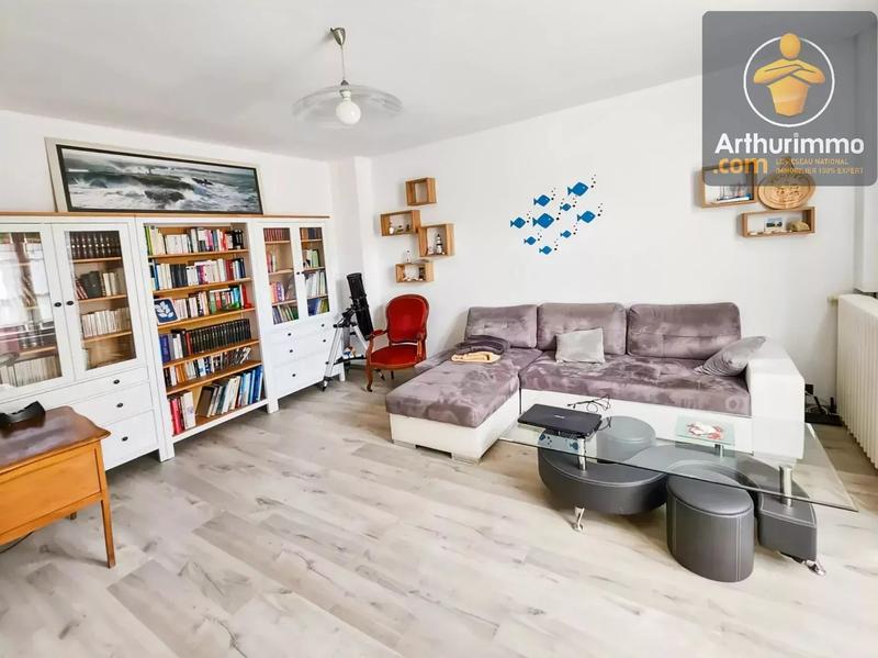 Maison - 166 m² - 5 pièces