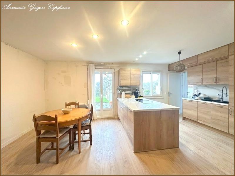 Maison - 110 m² - 5 pièces