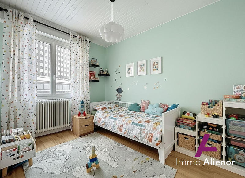 Appartement - 72 m² - 3 pièces